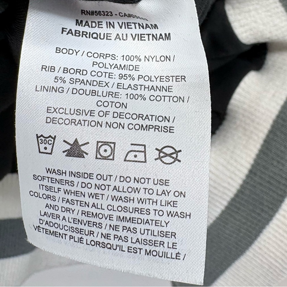 Nike Authentic Woven LND Half-Zip Hoodie - Picture 10 of 11